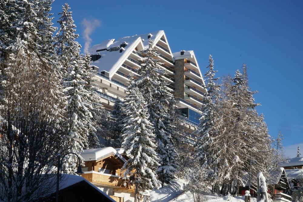 Crans Ambassador Ξενοδοχείο Εξωτερικό φωτογραφία